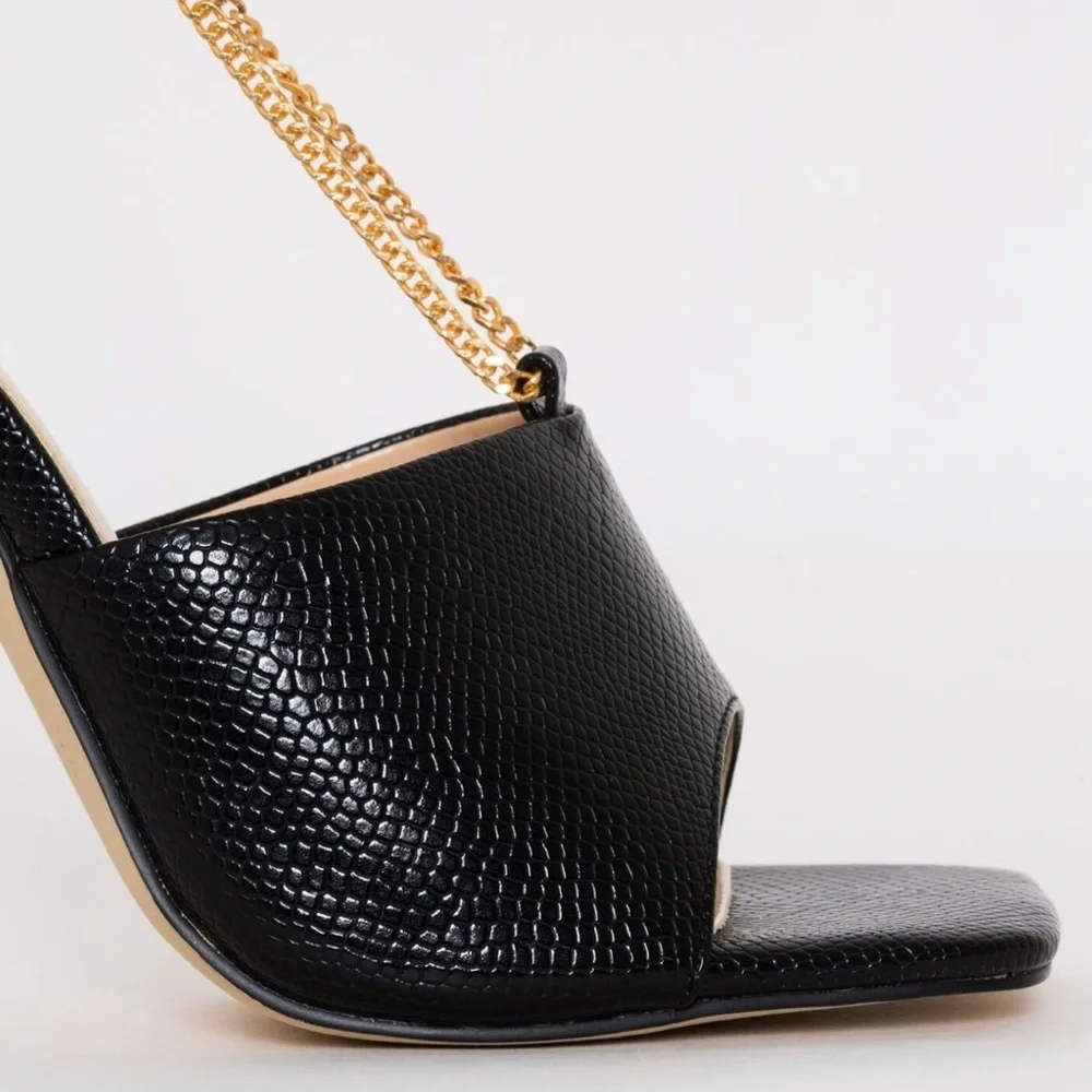 Black snake print stiletto mules with a gold chain US size 8 - Picture 5 of 7